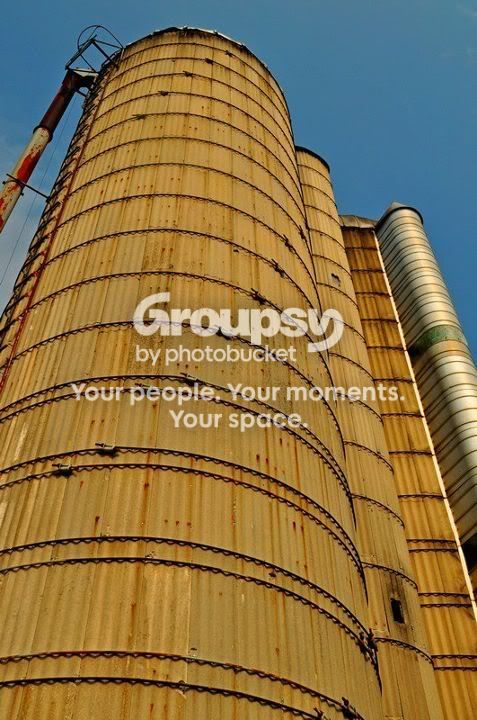 CornSilo.jpg