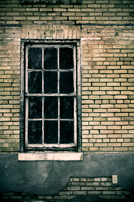 Outlet__by_paparoksguitar.jpg