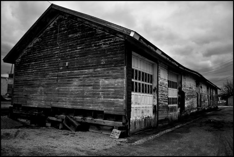 BrokenBuildingBW800.jpg