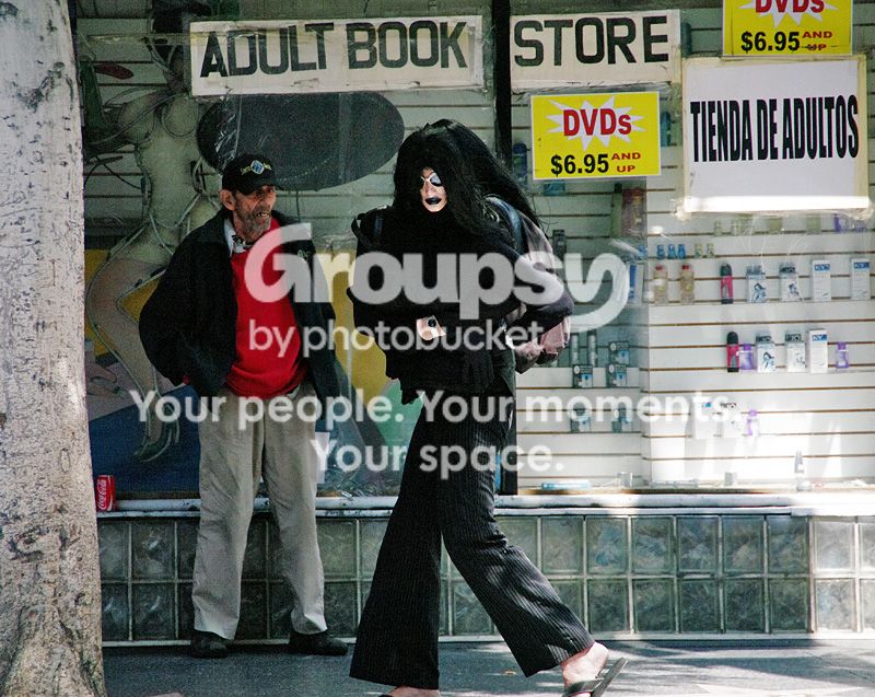 STRANGEDUDE3.jpg