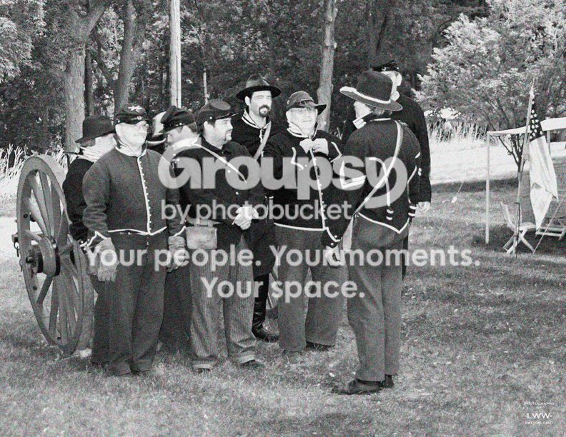 SmlCWCannonCrew001BW.jpg