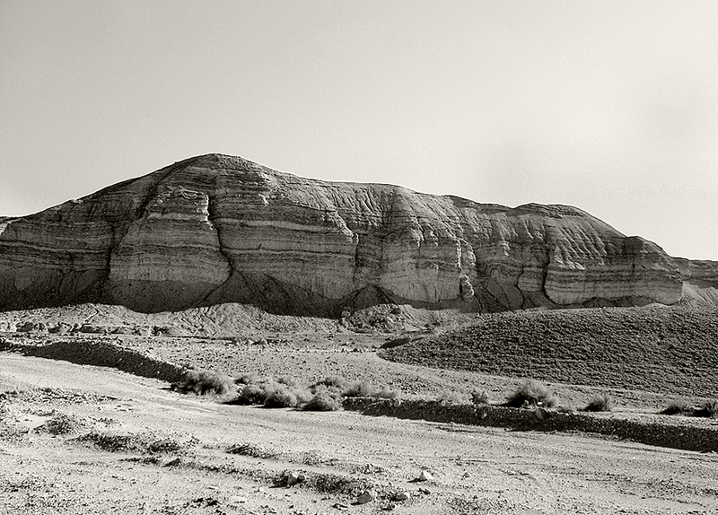 DSCF0638rockformation2copy.png