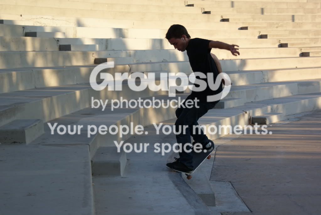 middleskate132.jpg