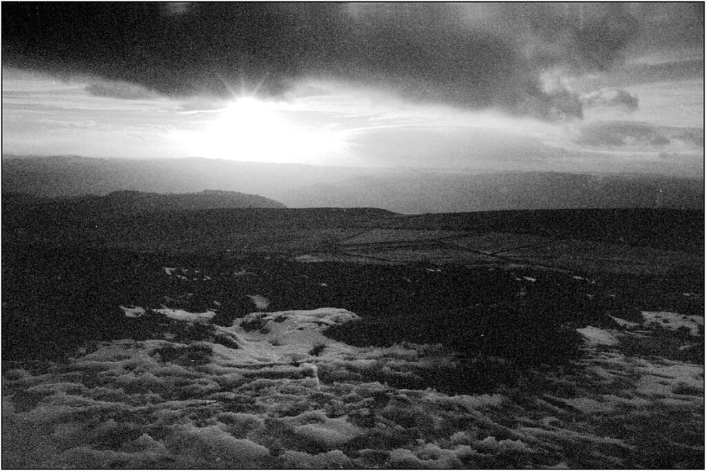 Stanage968-XL.jpg