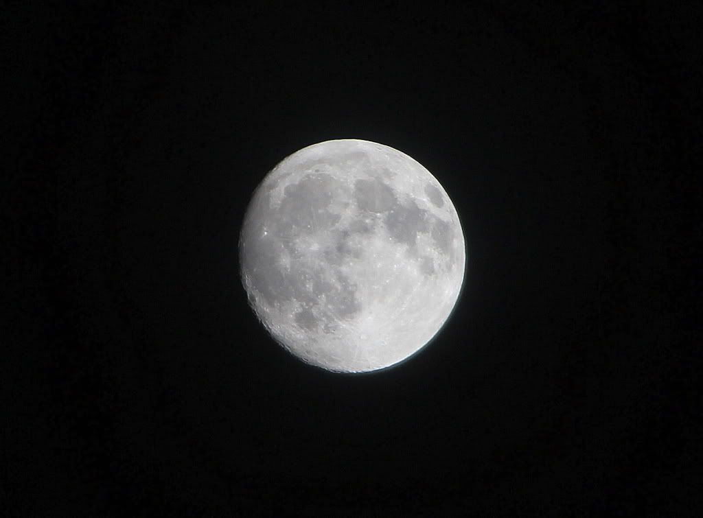 ShoottheMoon.jpg