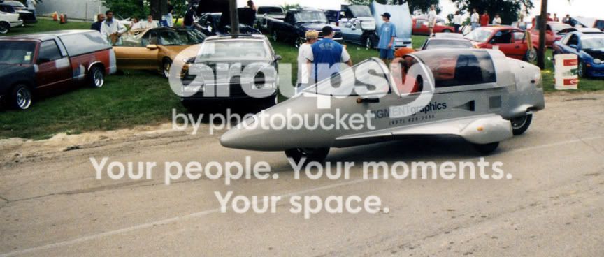RcktCar001.jpg