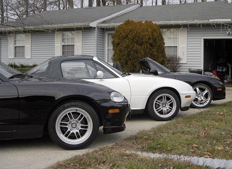 threecars2.jpg