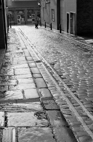 img008-L.jpg