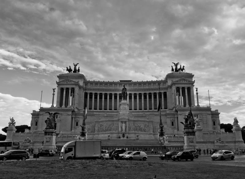 EmanueleMonumentBW.jpg