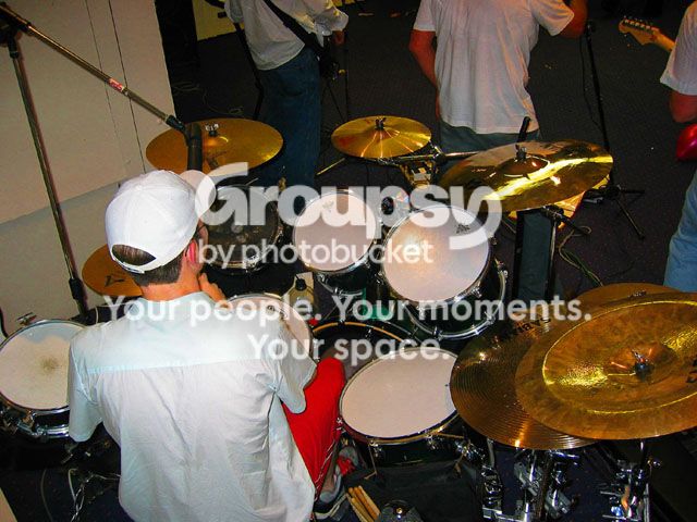 Ian_Drumsweb.jpg