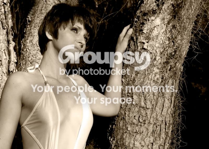 nikki1bWconvcropsmall-1.jpg