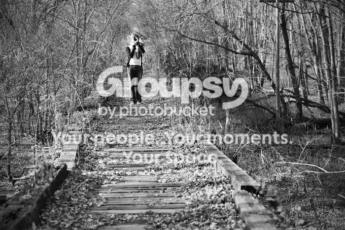 duelingphotogs.jpg