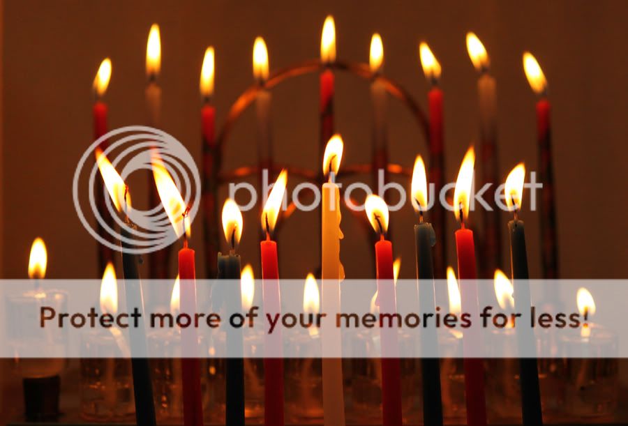 8thnightofour1stChanukainKatzrin3menorahs.jpg