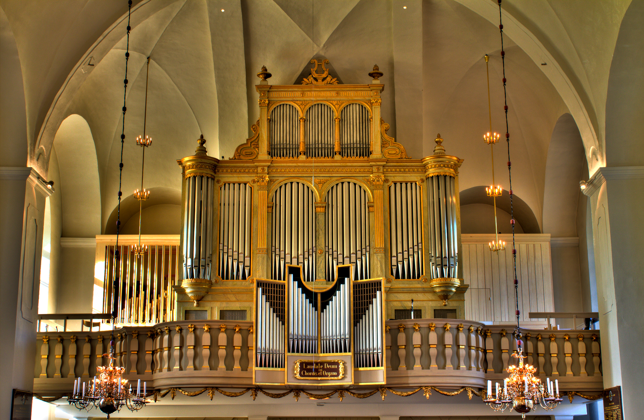 chordis_et_organo_by_pianoblack97-d4bs1u3.jpg
