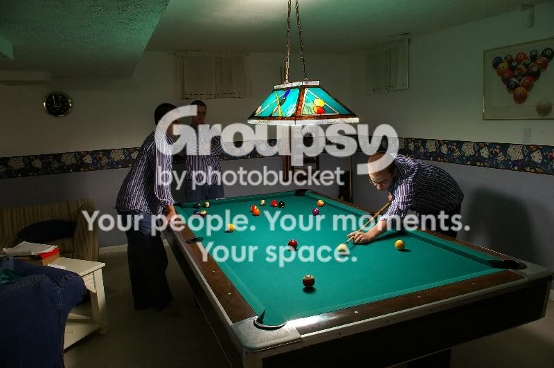 Tylerplayingpool800x600.jpg