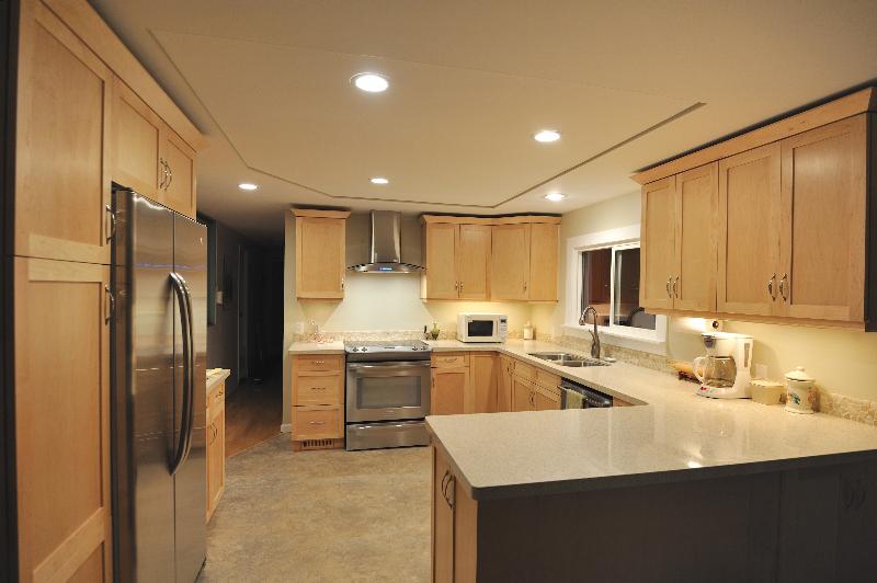 Kitchen%20%286%29_Small.jpg