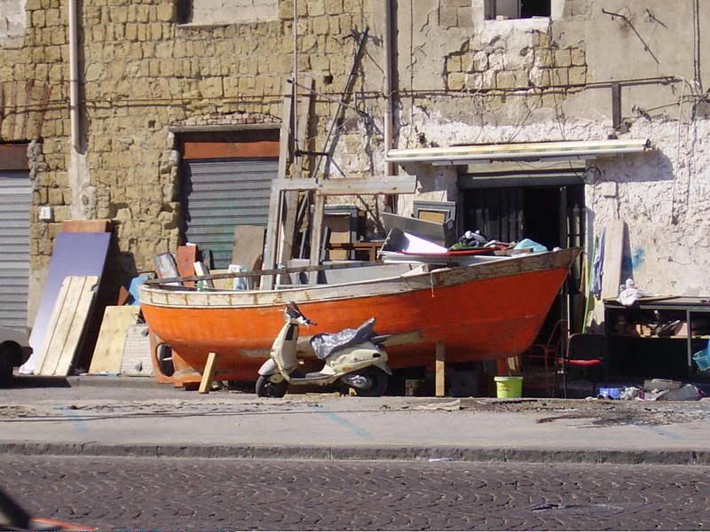 NapoliBoat.jpg
