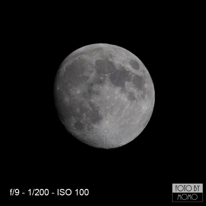 Moon004.jpg