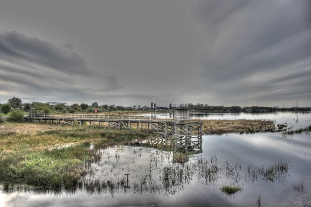 hdrpier2.jpg