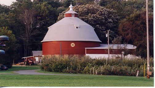 BARN2.jpg