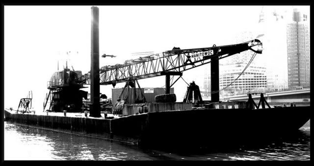 bargebw.jpg