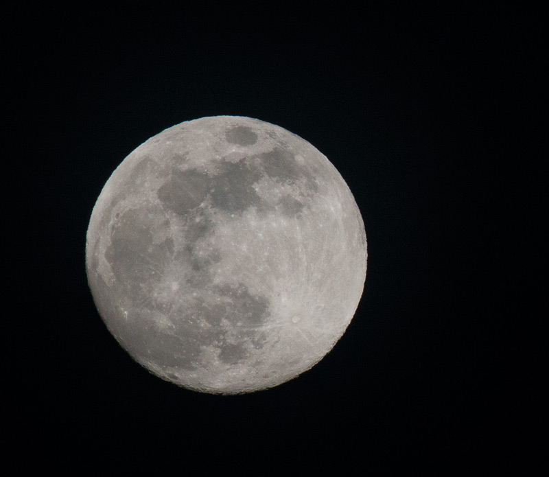 Moon.jpg