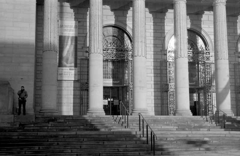 img011-L.jpg