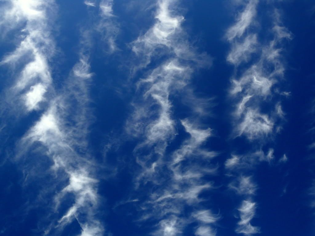 wavyclouds.jpg