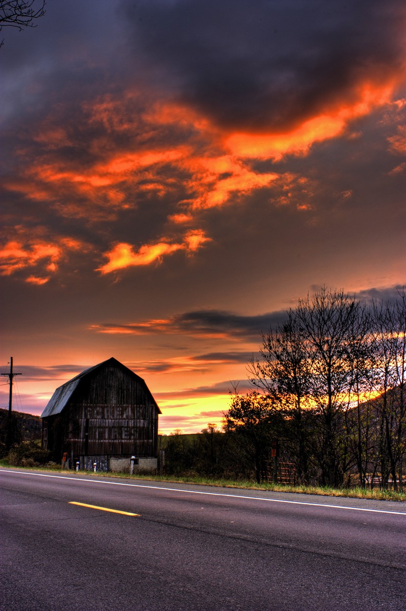 Barn_Sunset_HDR_No_1_by_sideways_8.jpg