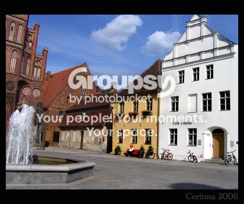 Pubfront_1747_framed_wsz.jpg