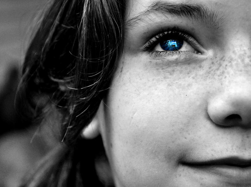 Eyeing_the_Storm_by_sarallyn.jpg