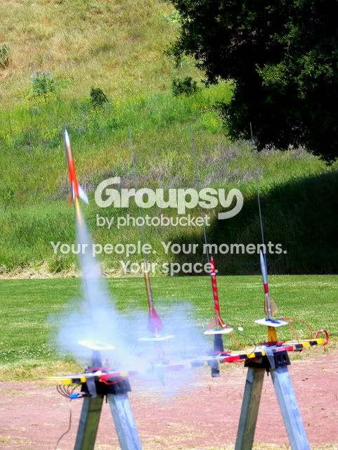 rocketsuff038.jpg