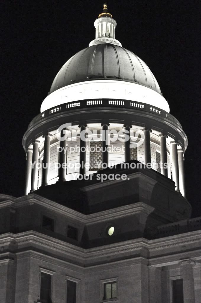 CaptialBldgLittleRock-Version2.jpg