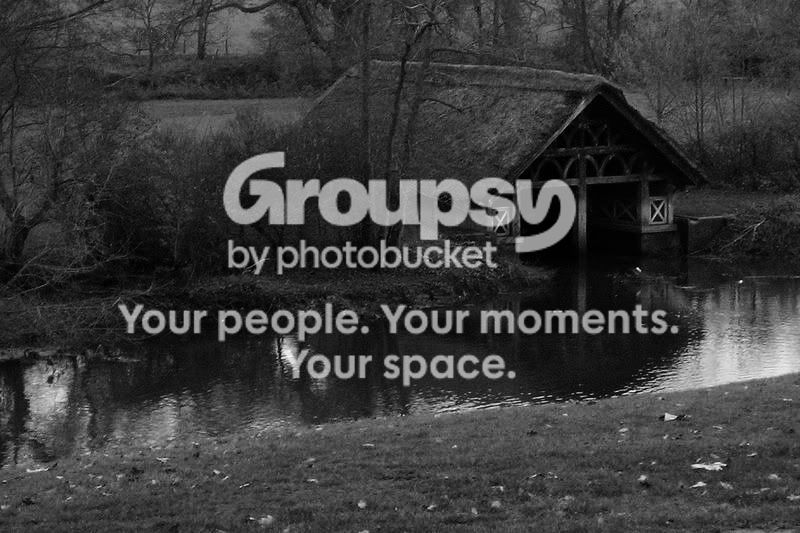 PC040312bw.jpg