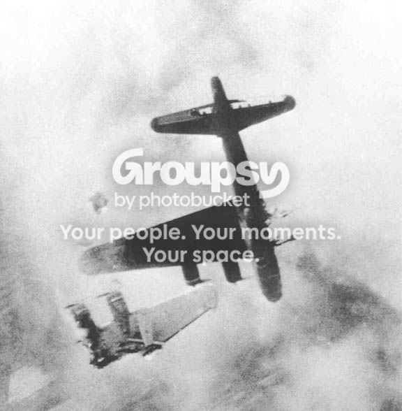 B-17withwinggoneatrootandgoingdownsm.jpg