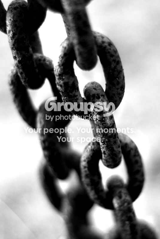 chains2.jpg