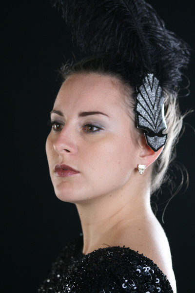 1098947875_2andw-L.jpg
