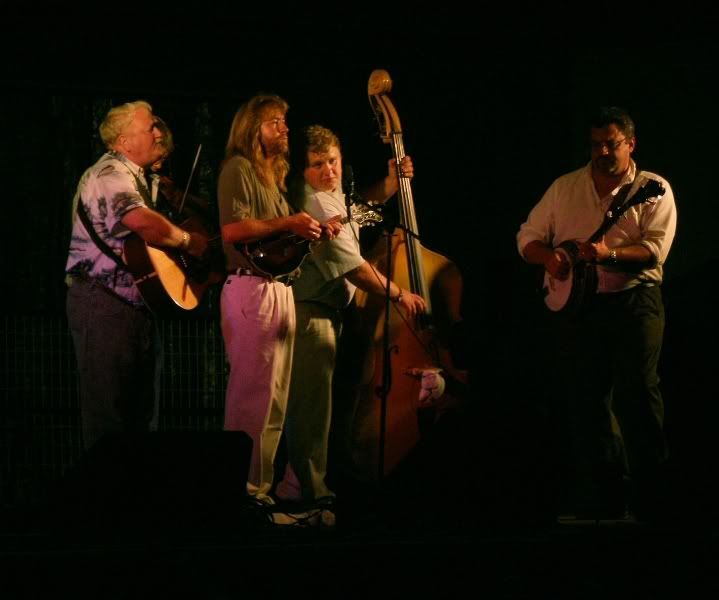 Bluegrass044ReszLoCoBC.jpg