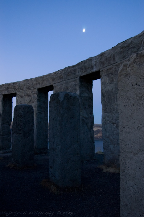 stonehenge070704_05.jpg