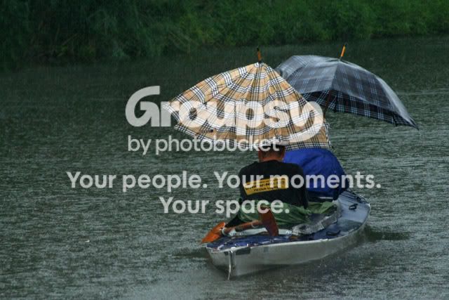 BootsfahrtimRegen-1.jpg