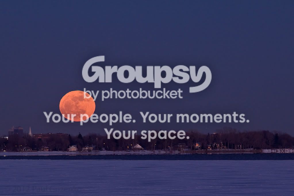 Moonrise_v2_small_8bit_4343.jpg