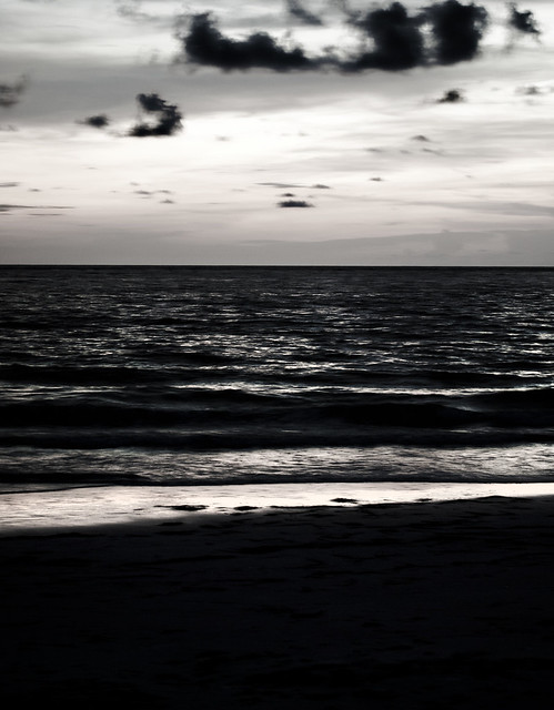 6262493462_7a7c087cc7_z.jpg