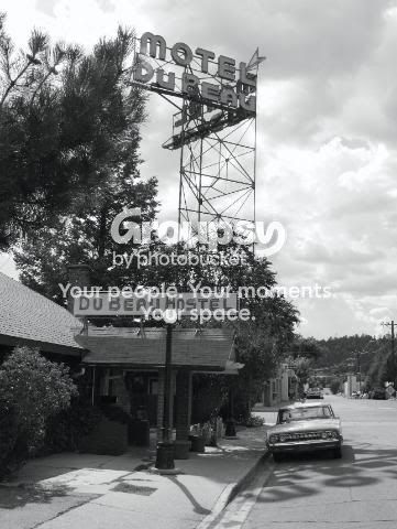 Oldcarintown.jpg