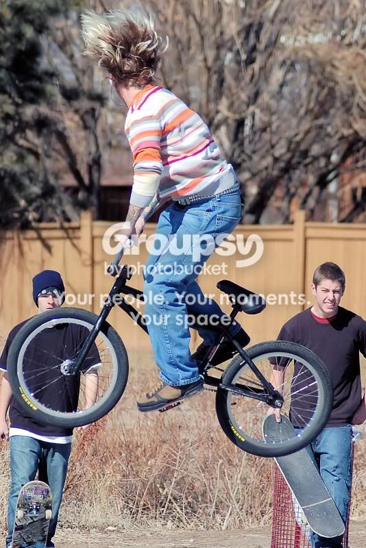 Bikerandskaters-small.jpg