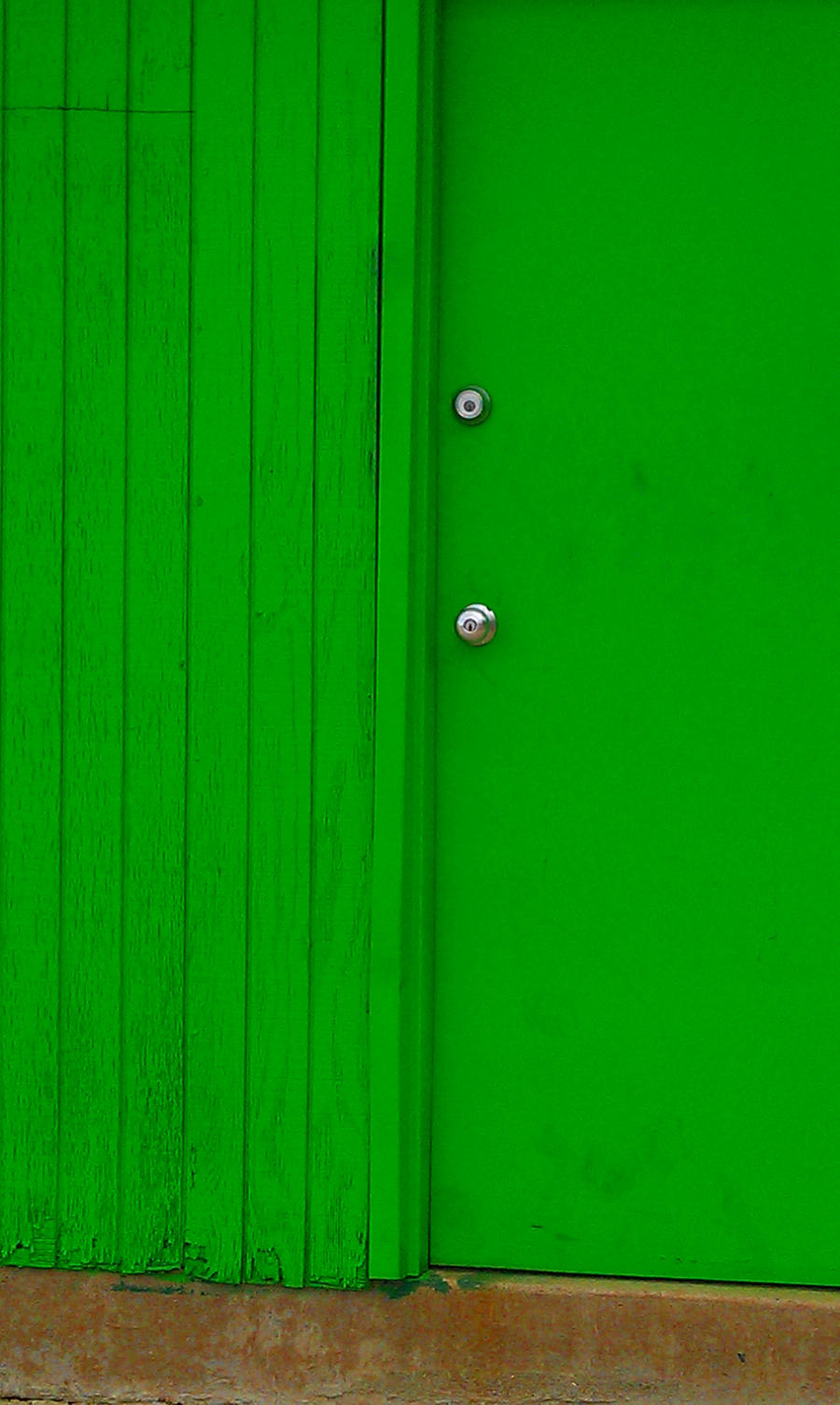 the_green_door_by_colynsfotografs-d4a7nwd.jpg