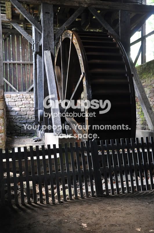 WaterWheel30sresized.jpg