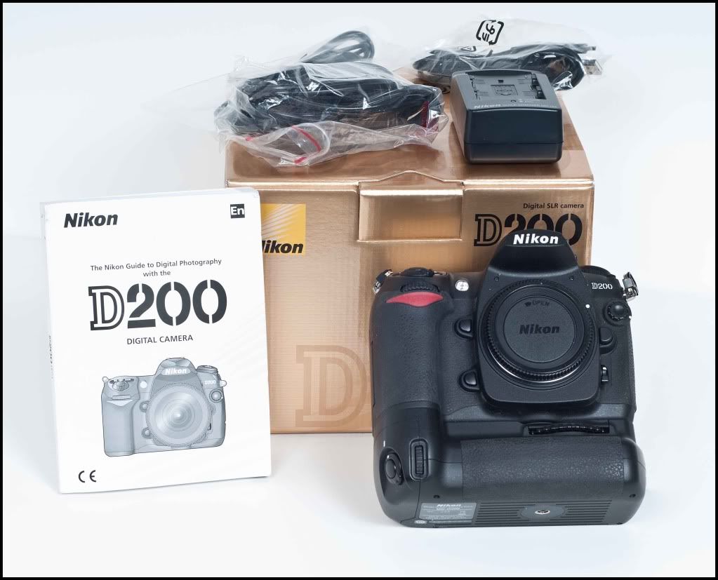 D200GripCordsBox.jpg
