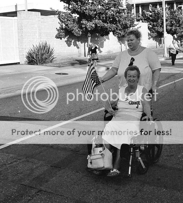 antiobamaprotest12.jpg
