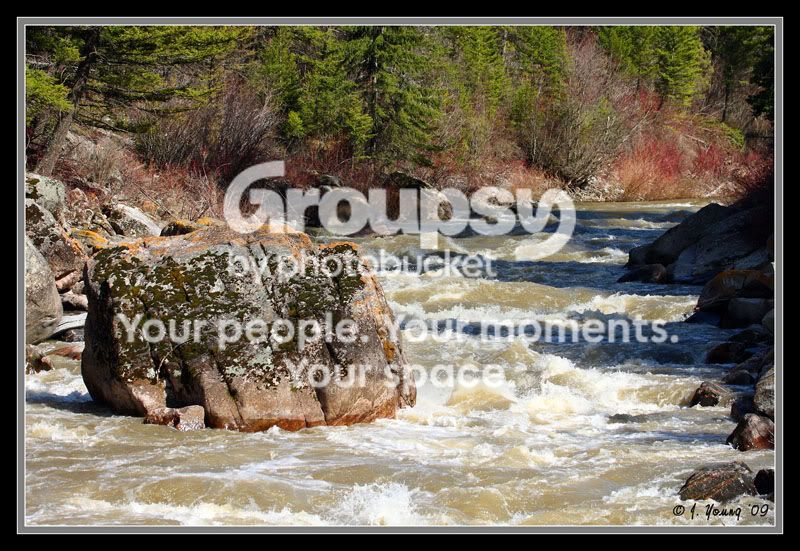 051709kayakhouserock.jpg