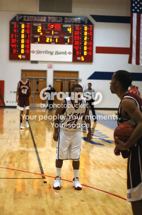 Basketball002.jpg